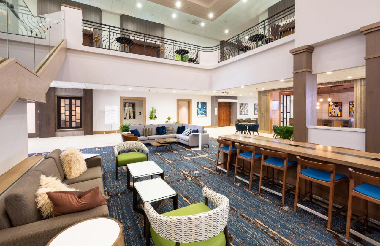 Holiday Inn San Jose-Silicon Valley By Ihg Exterior photo
