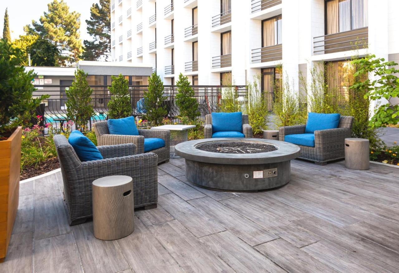 Holiday Inn San Jose-Silicon Valley By Ihg Exterior photo