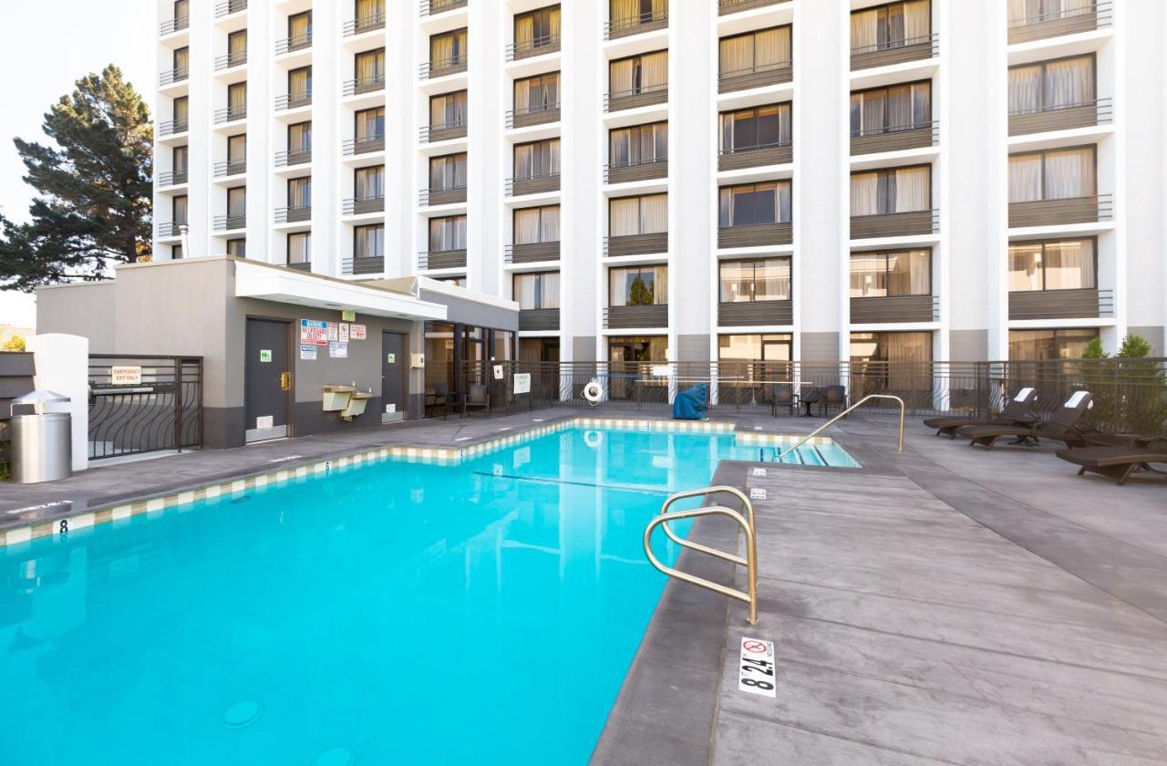 Holiday Inn San Jose-Silicon Valley By Ihg Exterior photo