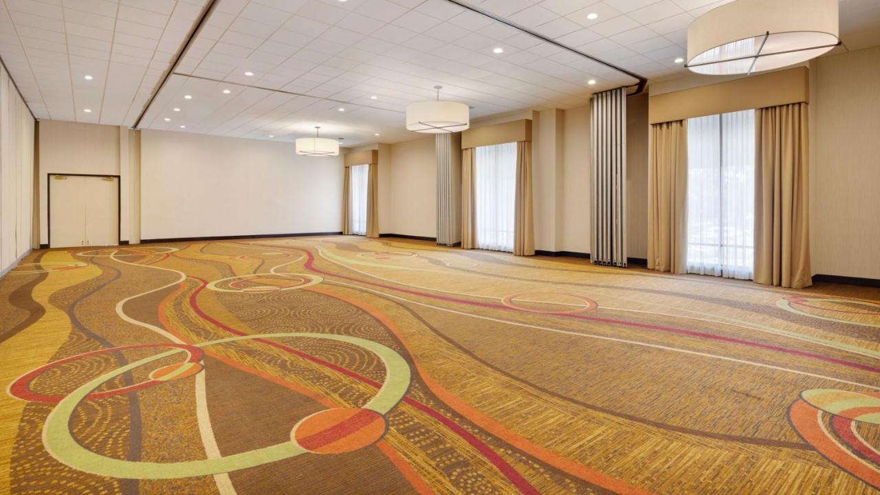 Holiday Inn San Jose-Silicon Valley By Ihg Exterior photo