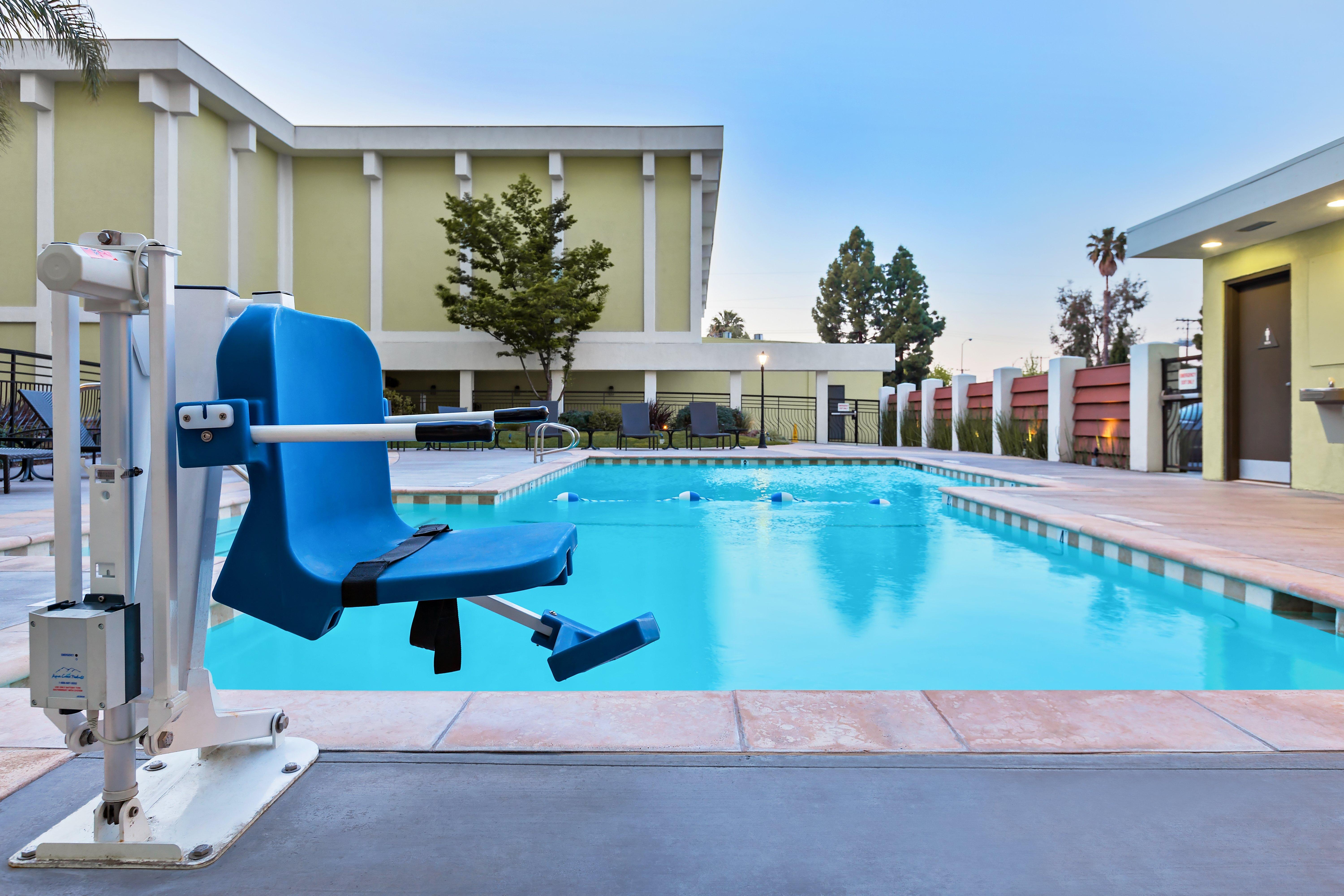 Holiday Inn San Jose-Silicon Valley By Ihg Exterior photo